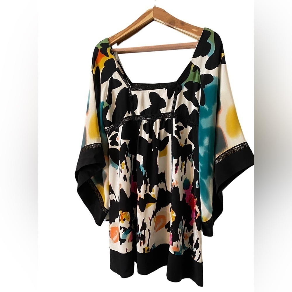 Diane Von Furstenburg Dress: Lena Traveling Butterfly Silk Kimono Dress - Picture 2 of 5